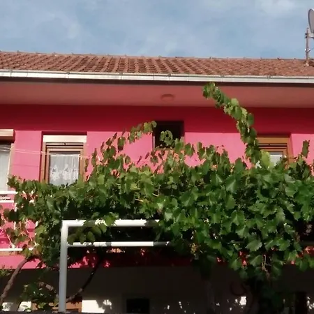 Vendégház Fullcolor House 2*